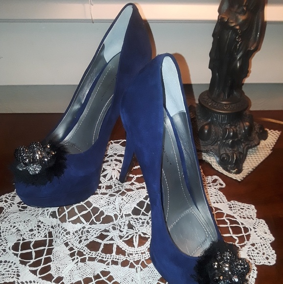Blue Suede Pumps as 9m - Picture 7 of 8
